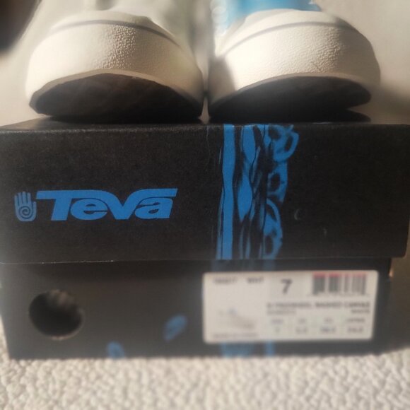NIB! Teva Women's Freewheel Washed Canvas White Sneaker - Size 7 - Picture 8 of 14